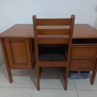 میز و صندلی چوبی