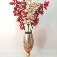 گل و گلدان