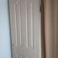 در چوبی بدون چهار چوب