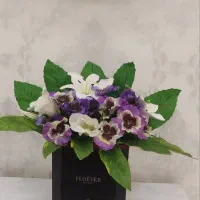 باکس گل مصنوعی