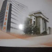 نیازمند مبلغ چهارصد میلیون تومان پول نقد