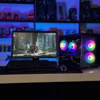 کیس گیمینگ قوی تر از ps4 همراه با مانیتور