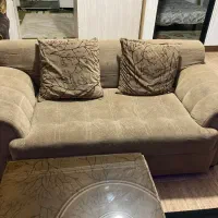 مبل هشت نفره در حد نو با میز عسلی ست مبل