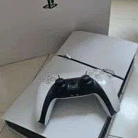 ps5 slim digital و شارژر  با دسته اضافه
