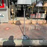 آباژور کنار سالنی آویزدار
