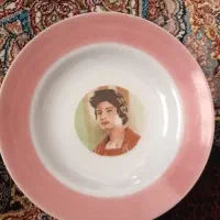 بشقاب قدیمی
