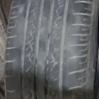 یک جفت لاستیک تیبا