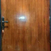 درب اتاقی دسته دوم در حد نو
