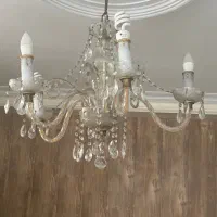 ‌دو عدد لوستر ۸ شعله و ۵ شعله
