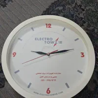 ساعت دیواری