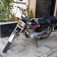 هندا ۱۲۵ پلمپ مدارک کامل زیر قیمت