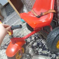 ۳ چرخ|دوچرخه، اسکیت، اسکوتر|شوشتر, |دیوار
