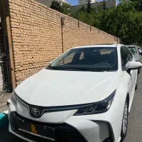 کرولا ۱۸۰۰ هیبرید ۲۰۲۵  Toyota corola