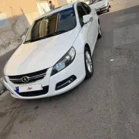 جک‌جی۵ اتومات  کم‌کار‌کارمندی
