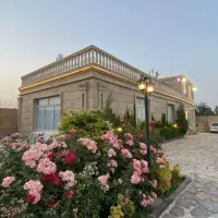 عمارت مادرفول آپشن بااستخرسرپوشیده وسندتک برگ ملکی