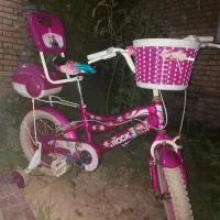 دوچرخه دخترانه ۱۶ یا۱۸ توصیحاتش رو بخونید