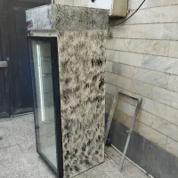 فریزر تک درب