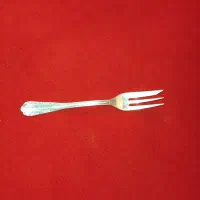 چنگال نقره ۲۳ گرم