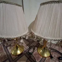 آباژور کنار تخت
