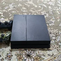 ps4سالم دارای 3بازی یه ترا دو دسته