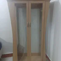 بوفه سالم وتمیز به فروش می‌رسد