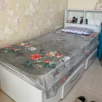 تخت خواب سفارشی با کفی و کشو و تشک رویال