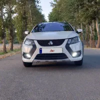 کوییک S بی رنگ