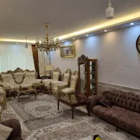 ۲ عدد پرده هر دو ۲ تا والن داره جنس حریر عالی ک