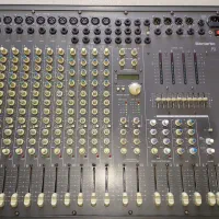 میکسر صدا مونتاربو MONTARBO PX.17E