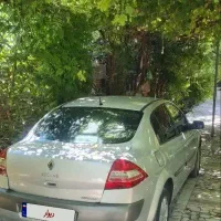 مگان 89 اتومات 2000