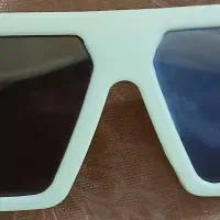 عینک آفتابی