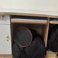 میز تحریر و میز کامپیوتر