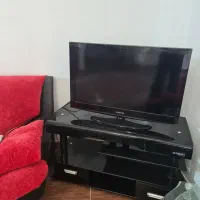 میز تلوزیون شیشه ای