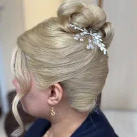 شنیون|خدمات آرایشگری و زیبایی|مشهد, شریف|دیوار