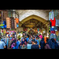 ۱۰ متر تجاری بر اصلی زیر قیمت منطقه