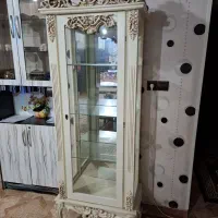 ویترین و بوفه