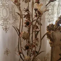 آباژور کنار سالنی