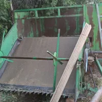 دروگر پشت ترکتوری