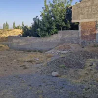 زمین درب بهشت