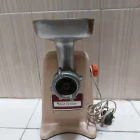 چرخ گوشت ناسیونال