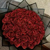 دسته گل روبانی قرمز 40 شاخه