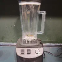 مخلوط کن شیکر