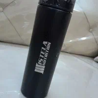 ۱ عدد فلاسک ۱ لیتری اب جوش و چای کاملا سالم درحدنو