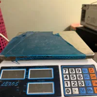 ترازو دکمه