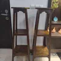 دو عدد چهار پایه چوبی‌ جای گلدان بدون عیب