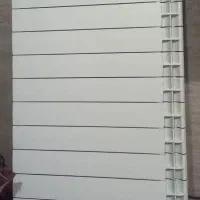 رادیاتور پره ای ۲۰ پره موجود هستش سالم
