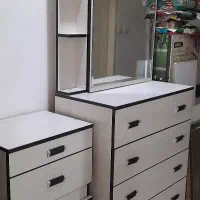میزدراوربا آینه ریلی