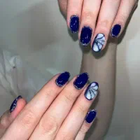 کاشت ناخن فقط 550