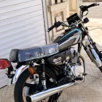 متین125 آینه