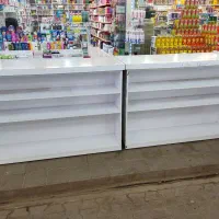فروش ۳ عدد میز فروشگاهی.